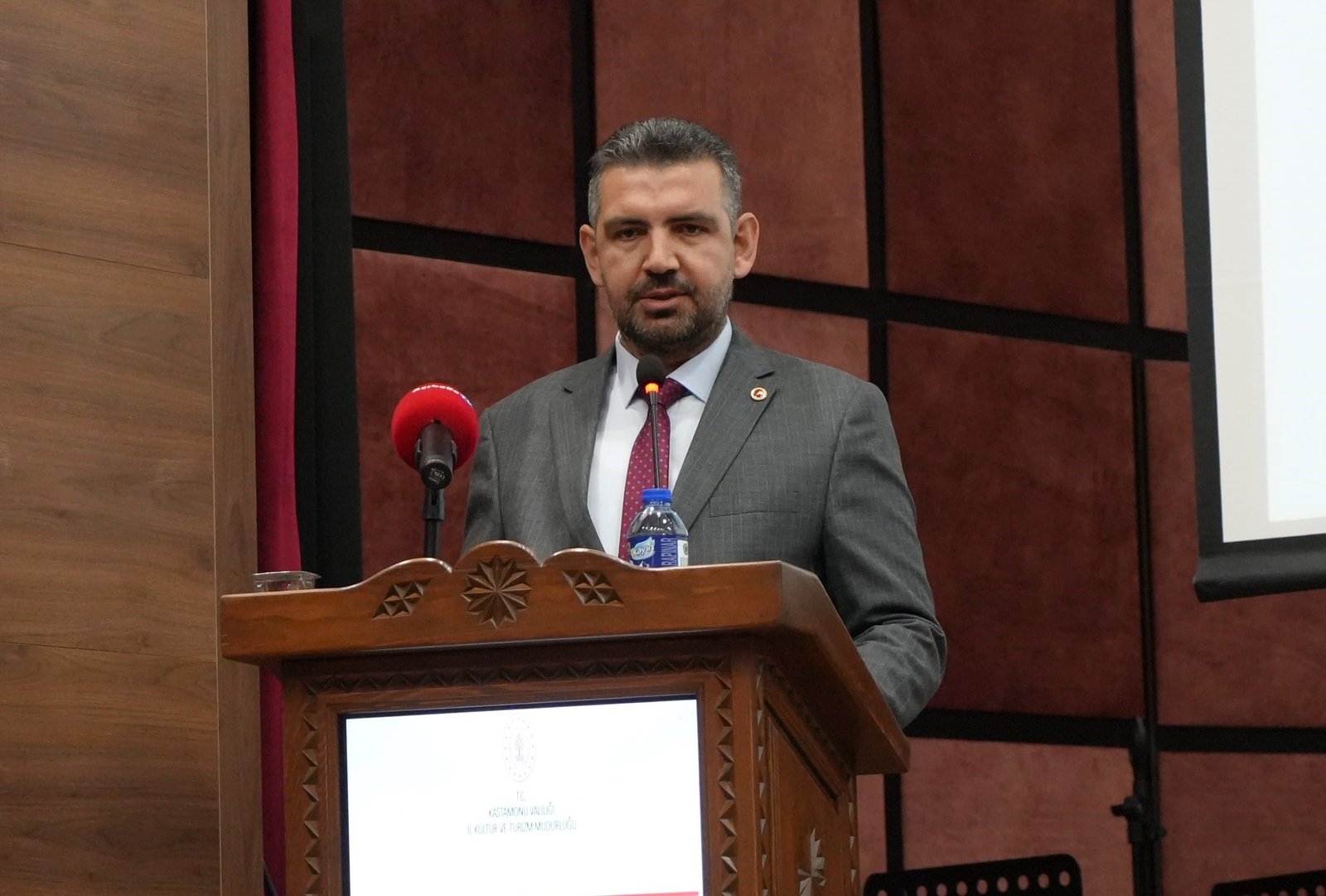 Kastamonu'da Turizm Haftası Kortej Yürüyüşüyle Başladı